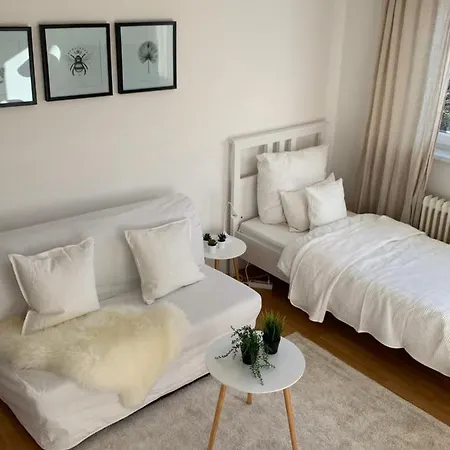 Διαμέρισμα Gastehaus An Der Uniklinik, Exklusives 3 Mit Kuche Und Badezimmer Hallungen